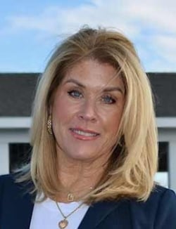 Schlosser Real Estate Staff Schlosser Real Estate Staff