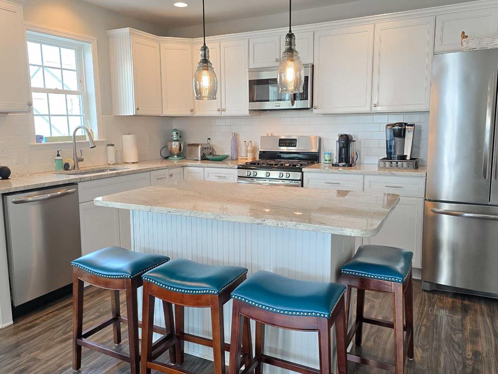 Sunset Manor NJ  Waterfront Vacation Rental 165031