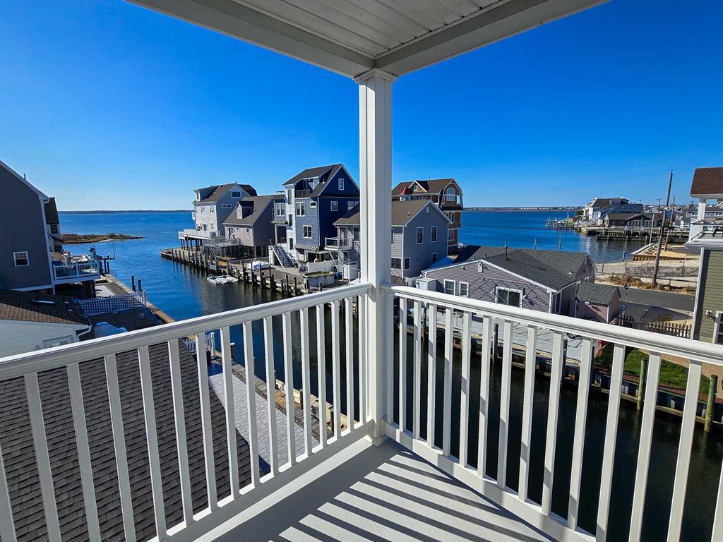 Sunset Manor NJ  Waterfront Vacation Rental 165031