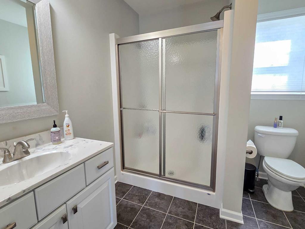 Sunset Manor NJ  Waterfront Vacation Rental 165031