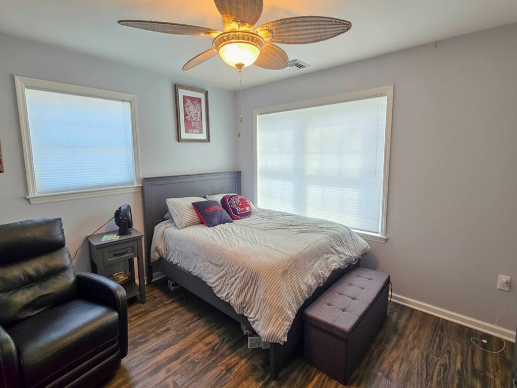 Sunset Manor NJ  Waterfront Vacation Rental 165031