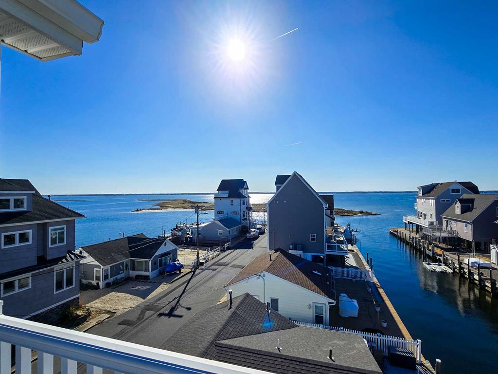 Sunset Manor NJ  Waterfront Vacation Rental 165031