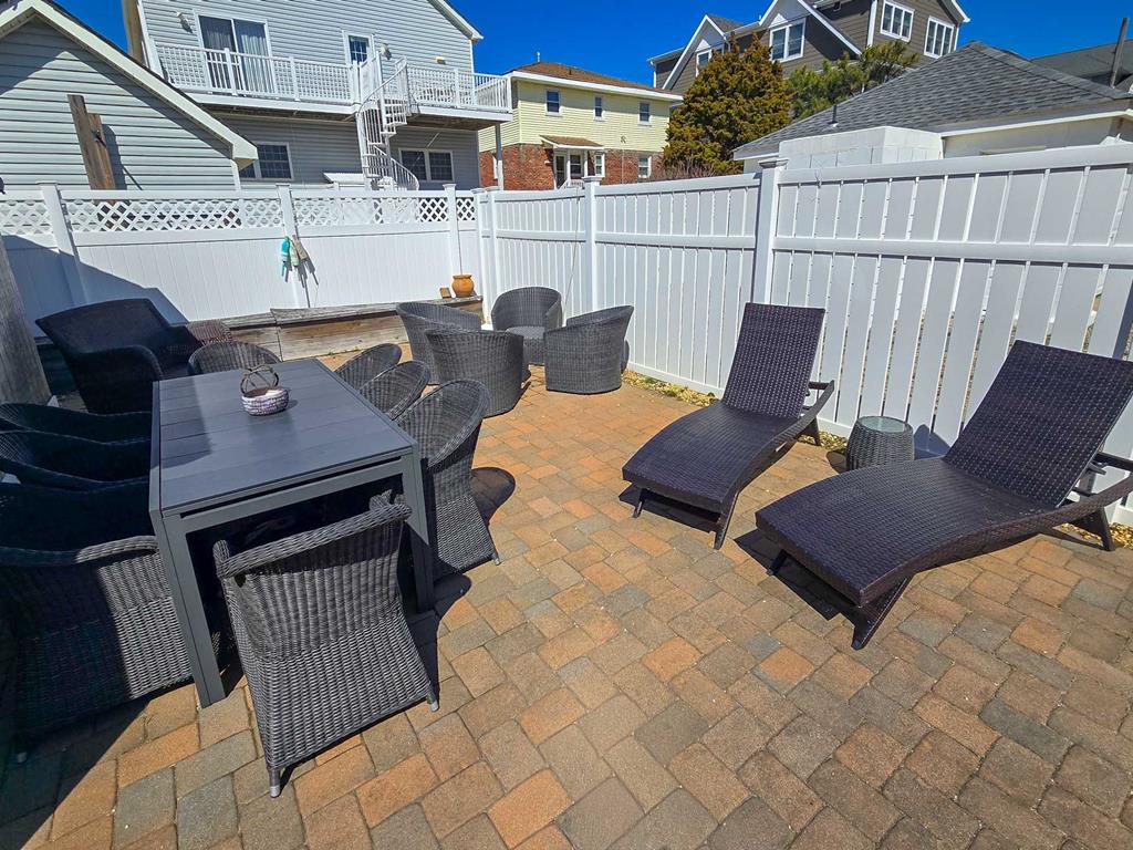 Lavallette NJ  Oceanside Vacation Rental  updated on 2026-09-14 14:31:37