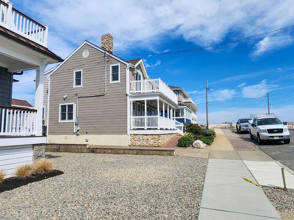 Lavallette NJ  Oceanside Vacation Rental  updated on 2026-09-14 14:31:37