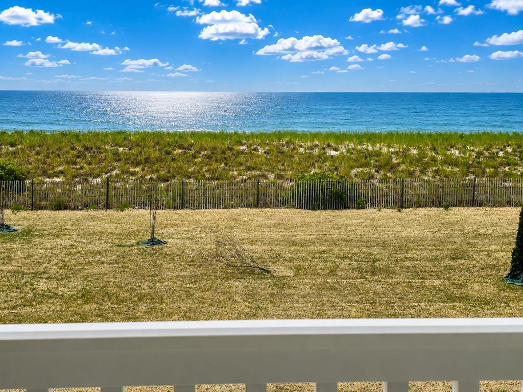 Mantoloking NJ  Oceanfront Vacation Rental 167174