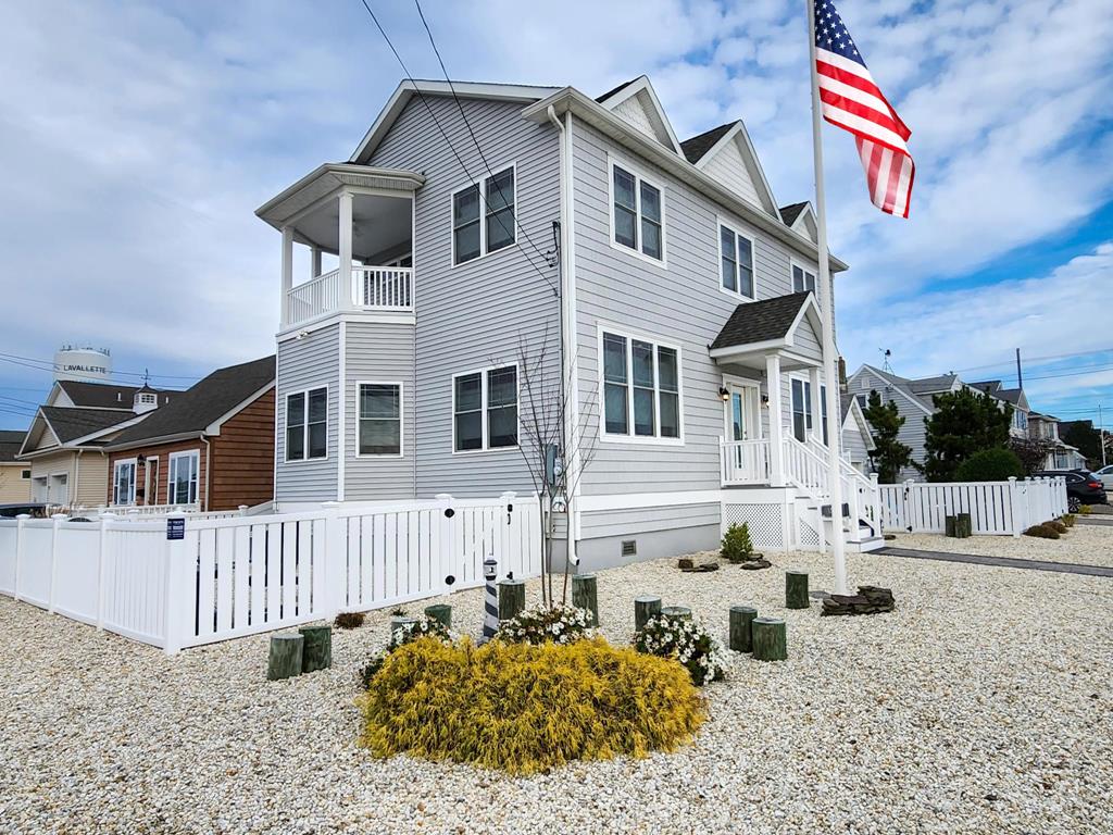 Lavallette NJ  Middleblock Vacation Rental  updated on 2026-09-16 05:17:15