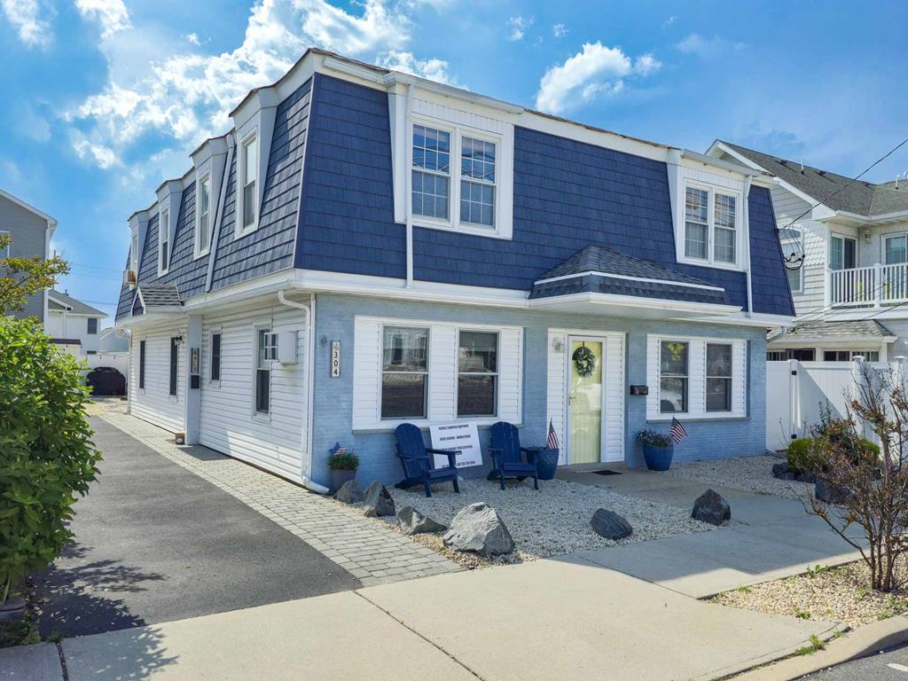 Lavallette NJ  Middleblock Vacation Rental  updated on 2026-09-16 05:10:55